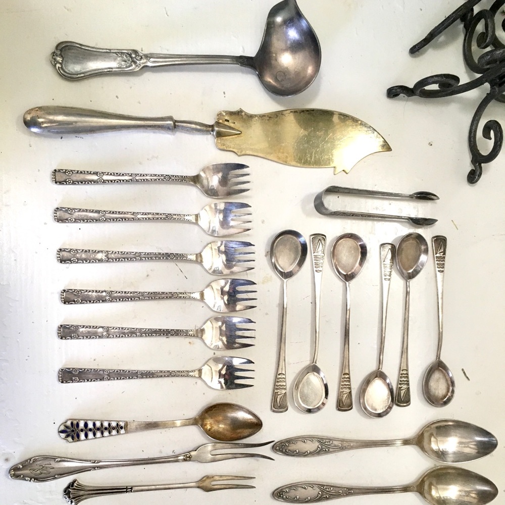 19 piece set antique silverware